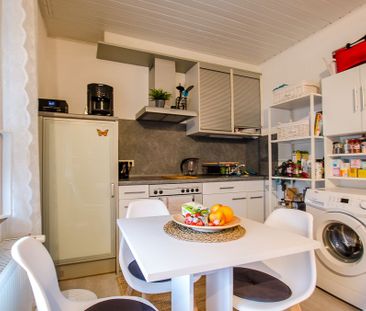 Maisonettewohnung mit Einbauküche für eine Person - Photo 1