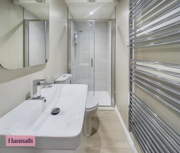 Room 5, 46 Portmore Street, Portadown, Craigavon, BT62 3NF - Photo 4