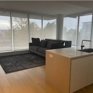 Downtown Vancouver 2 bedroom condo for rent - Photo 2