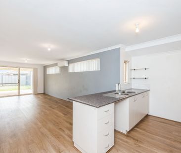 Three Bedroom Home in Baldivis Central - Photo 5