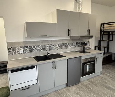 Location Appartement 1 pièce 28m² - Photo 3