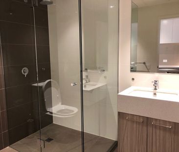 STYLISH STUDIO APARTMENT BOASTING CONVENIENCE - Photo 5