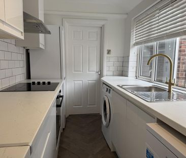 1 bedroom terraced house to rent - Photo 4