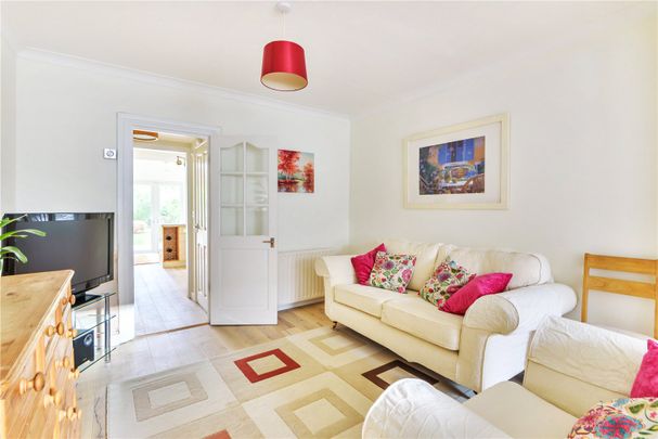 2 bedroom house to rent - Photo 1