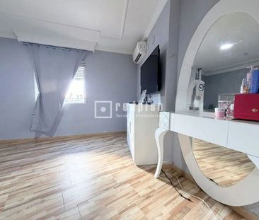 Málaga Capital, Andalusia 29018 - Photo 2