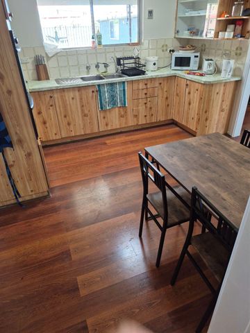 Hillcrest - Photo 2