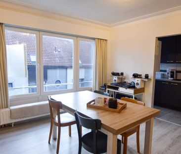 Appartement te huur in Brugge voor € 850 met 2 slaapkamers - Foto 4