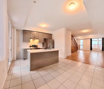 For Lease - 59 Sorbara Way, Whitby, Ontario - Photo 4