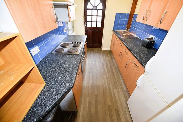 1 bedroom House Share in Howden Place, Leeds - Photo 1