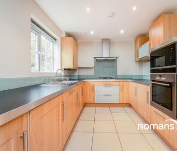 2 bedroom flat to rent - Photo 3