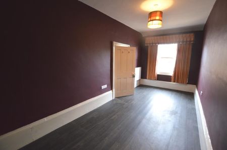 8 bedroom farm house to rent - Photo 2