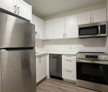 For Lease - 601 Dundas Street Unit# 209, Whitby, Ontario - Photo 6