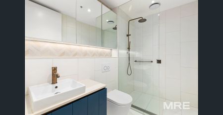 Boutique living with designer style - Photo 5