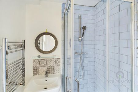 1 bedroom in a house share to rent - Photo 5