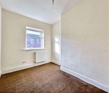 3 bed terraced house to rent in SR8 - Photo 6