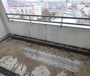 MEGA- WEITBLICK!! 10.OG, Deckenkühlung, 3 Zimmer, große Loggia!! - Photo 4