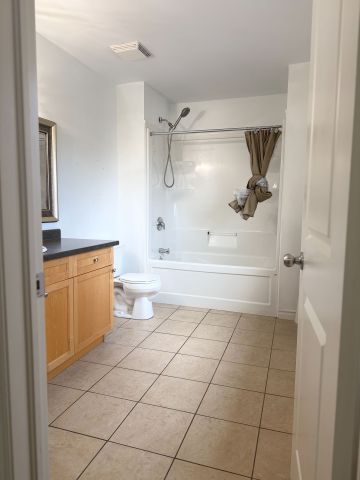 For Lease - 960 Bitterbush Crescent Unit# 27, London North, Ontario - Photo 5