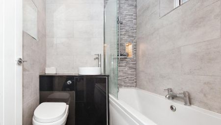 2 bedroom terraced house to rent - Photo 3