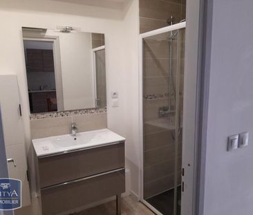 Location Appartement 3 pièces 55m² ST VENANT 62350 - Photo 5