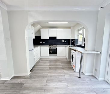 3 Bedroom House To Let - Photo 6