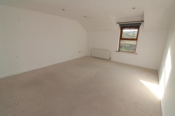 28 Mayfield High Street, Newtownabbey, BT36 7WU - Photo 1