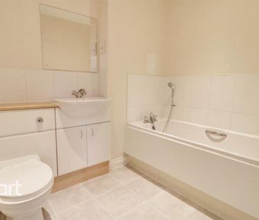 2 bedroom apartment to rent - Photo 6