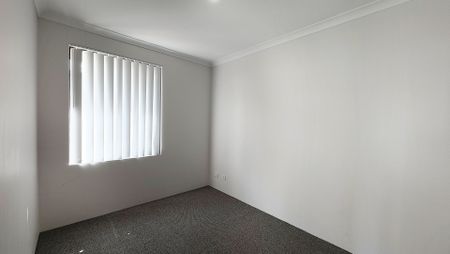 Near New Luxury 4x2 Home&excl; - Photo 5