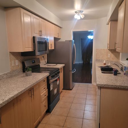 For Lease - 250 Richvale Drive Unit# 19, Brampton, Ontario - Photo 3