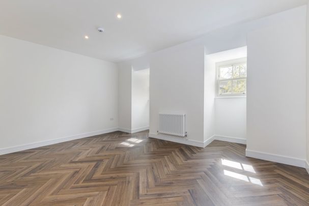 6 bedroom town house to rent - Photo 1