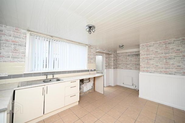 91 Knockleigh Drive, Carrickfergus, Greenisland, BT38 8UY - Photo 1