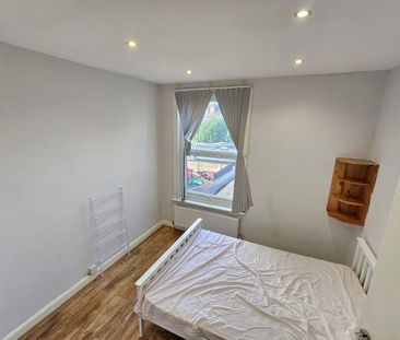 4 Bed Terraced House, Beechfield Road, N4 - Photo 6