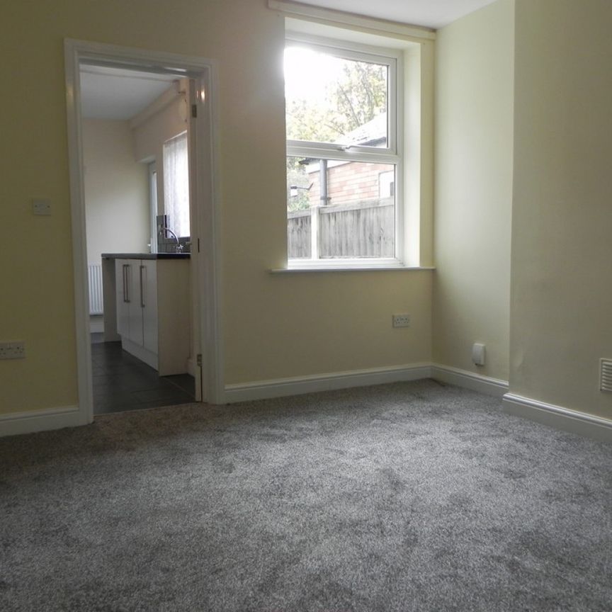 2 bed Mid Terraced House for Rent - Photo 1