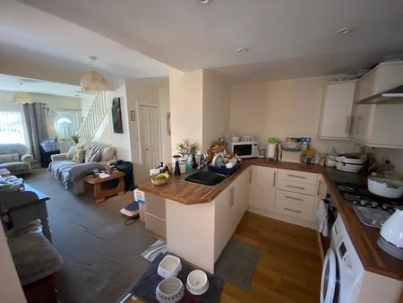 2 bedroom terraced house to rent - Photo 5