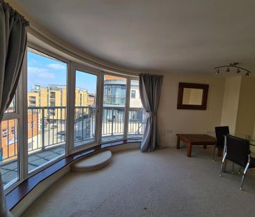 2 bedroom apartment to rent - Photo 2