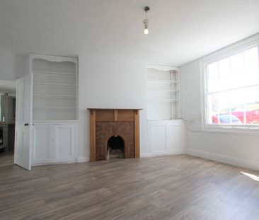 2 bed semi-detached house to rent in Trinity Road, Taunton, TA1 - Photo 4