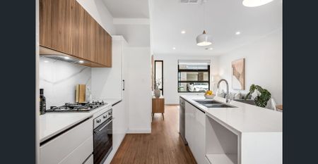 Stylish, Low-Maintenance Living in the Heart of Magill - Photo 5