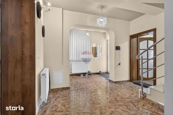 Casă/Spatiu comercial si teren 422 mp de inchiriat zona Uta - Photo 1