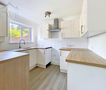 3 bedroom terraced house to rent - Photo 1