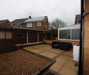 2 bedroom semi-detached house to rent - Photo 4