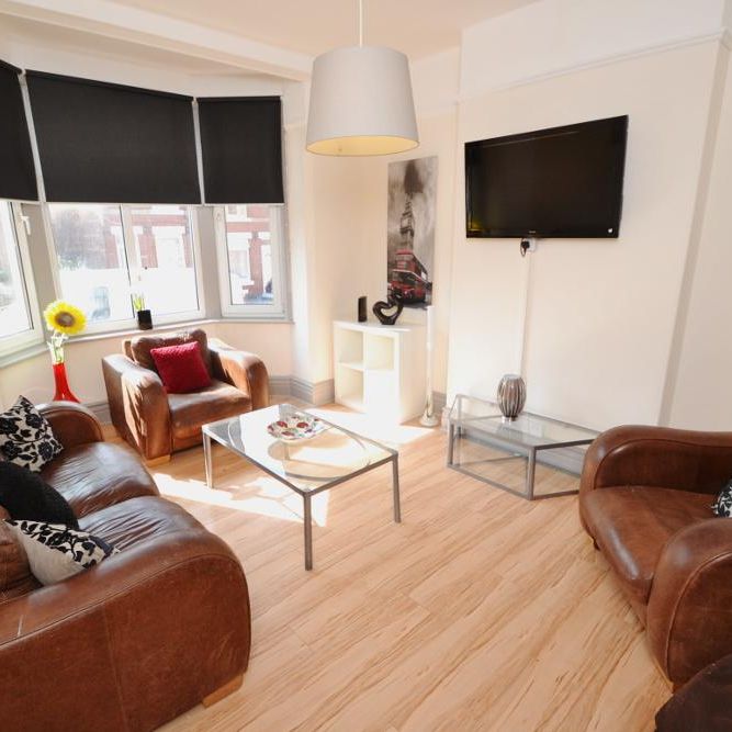 5 bedroom semi-detached house to rent - Photo 1