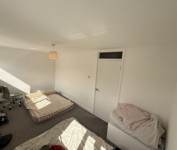 Campion Close, Coventry, CV3 5EN - Photo 2