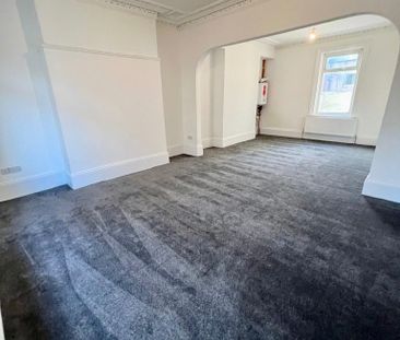 3 bedroom terraced house to rent - Photo 6
