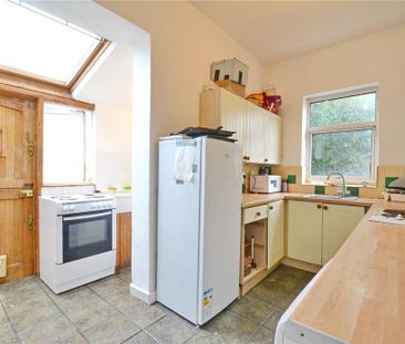 1 bedroom in a house share to rent - Photo 5
