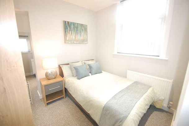 Eton Road, Burton Upon Trent, DE14 - Photo 1