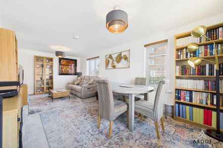 4 bedroom detached house to rent - Photo 3