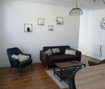 Location Appartement 3 pièces 55m² TROYES 10000 - Photo 2