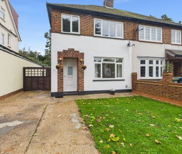 Lawn Close, Datchet, Slough,SL3 - Photo 3