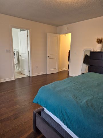 For Lease - 18 Gemini Drive, Barrie, Ontario - Photo 2