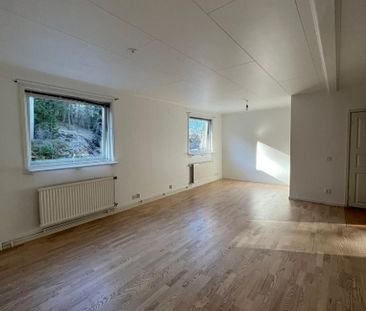 Huddinge - 3rok - tillsv - 15.525kr/mån - Photo 2