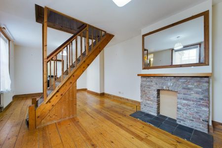 2 bedroom cottage to rent - Photo 2